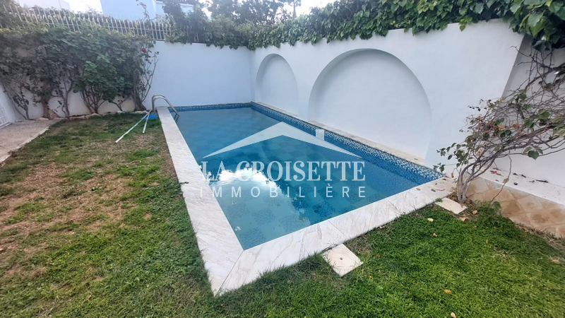 Villa S+5 avec piscine à Carthage Amilcar